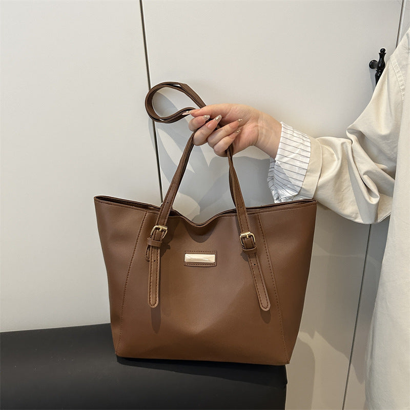 Simple Large Capacity Women's Retro Fashion Shoulder Bag